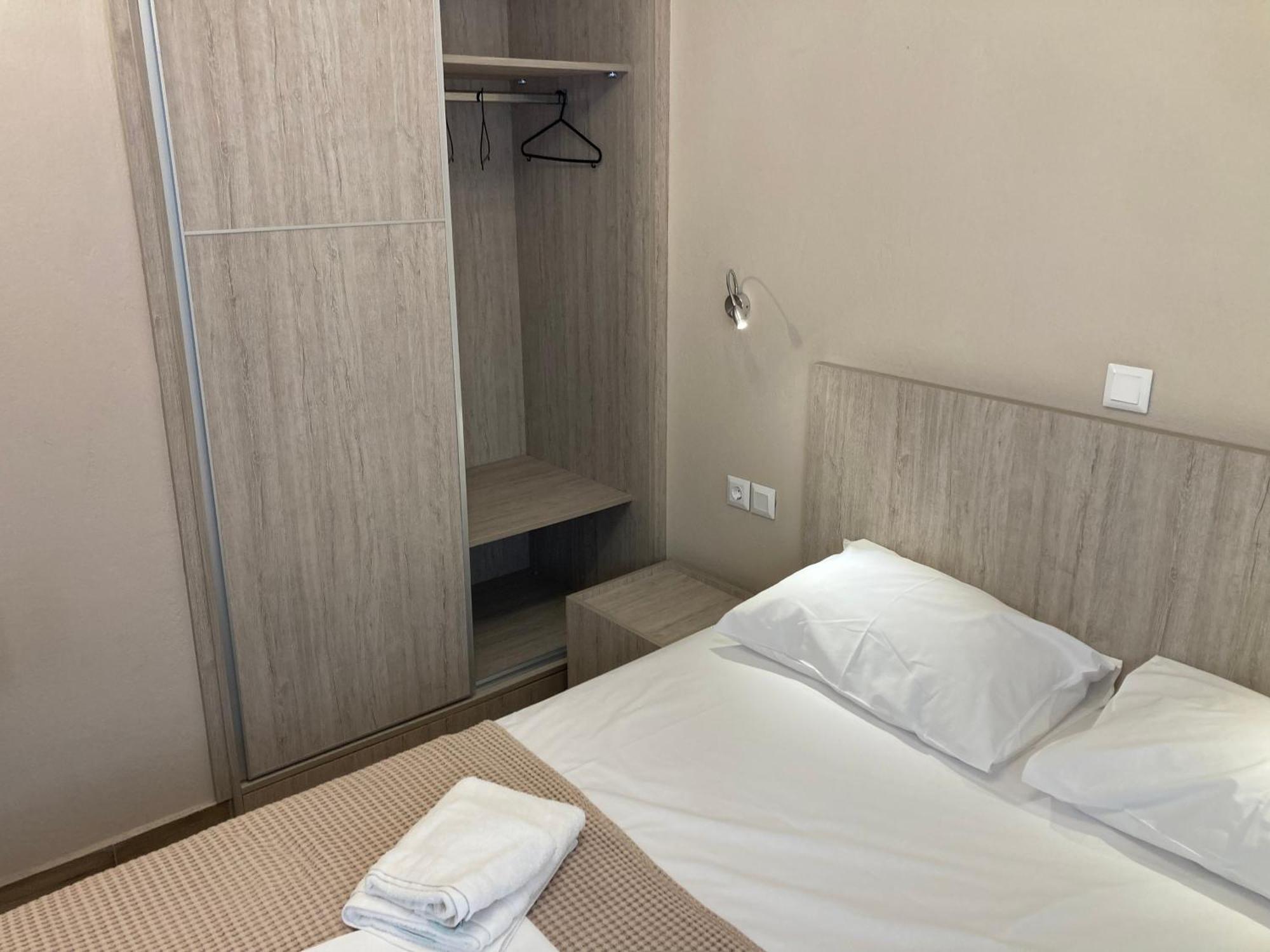 Thealos Rooms Vourvourou Exterior foto