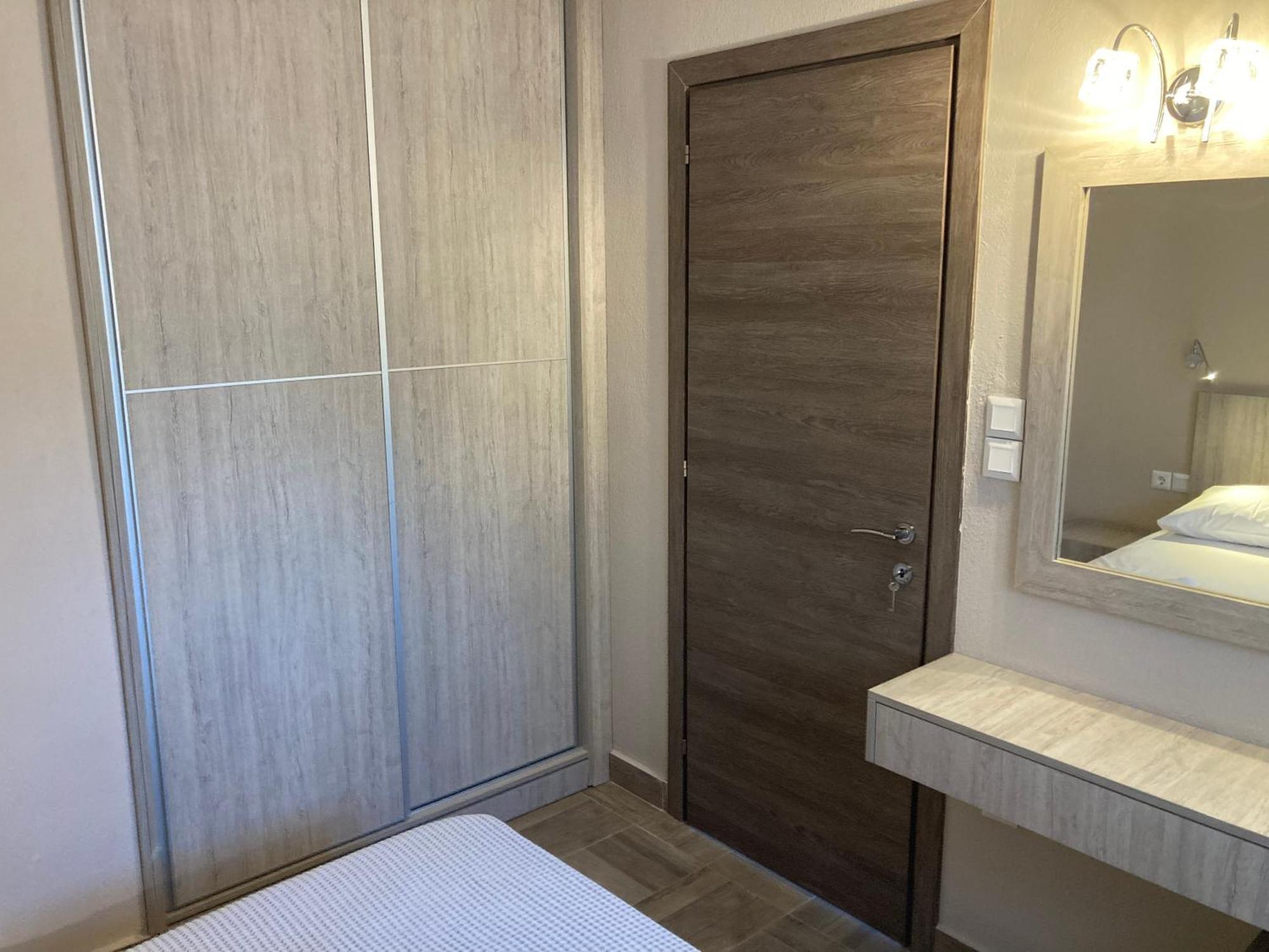 Thealos Rooms Vourvourou Exterior foto