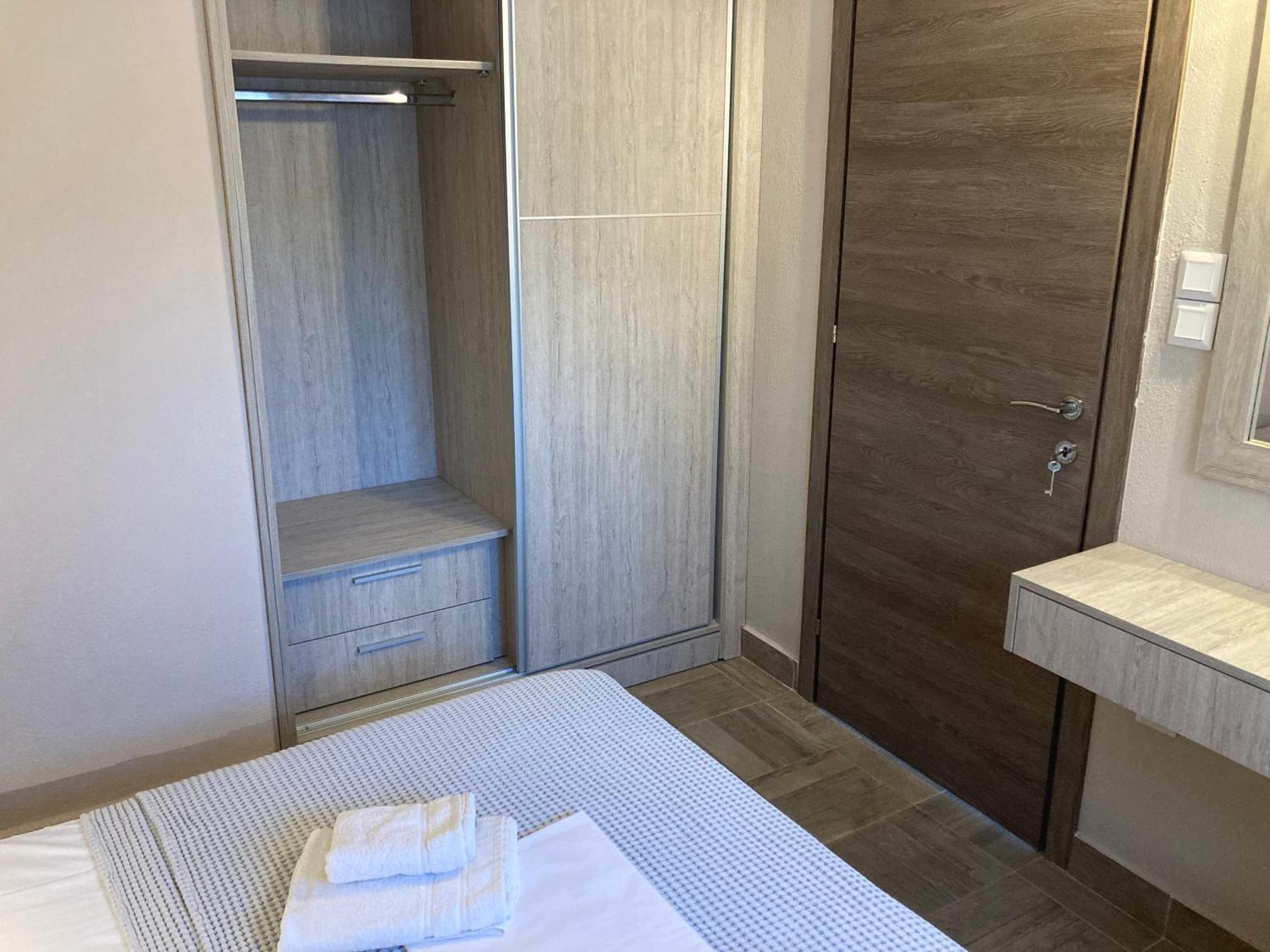 Thealos Rooms Vourvourou Exterior foto